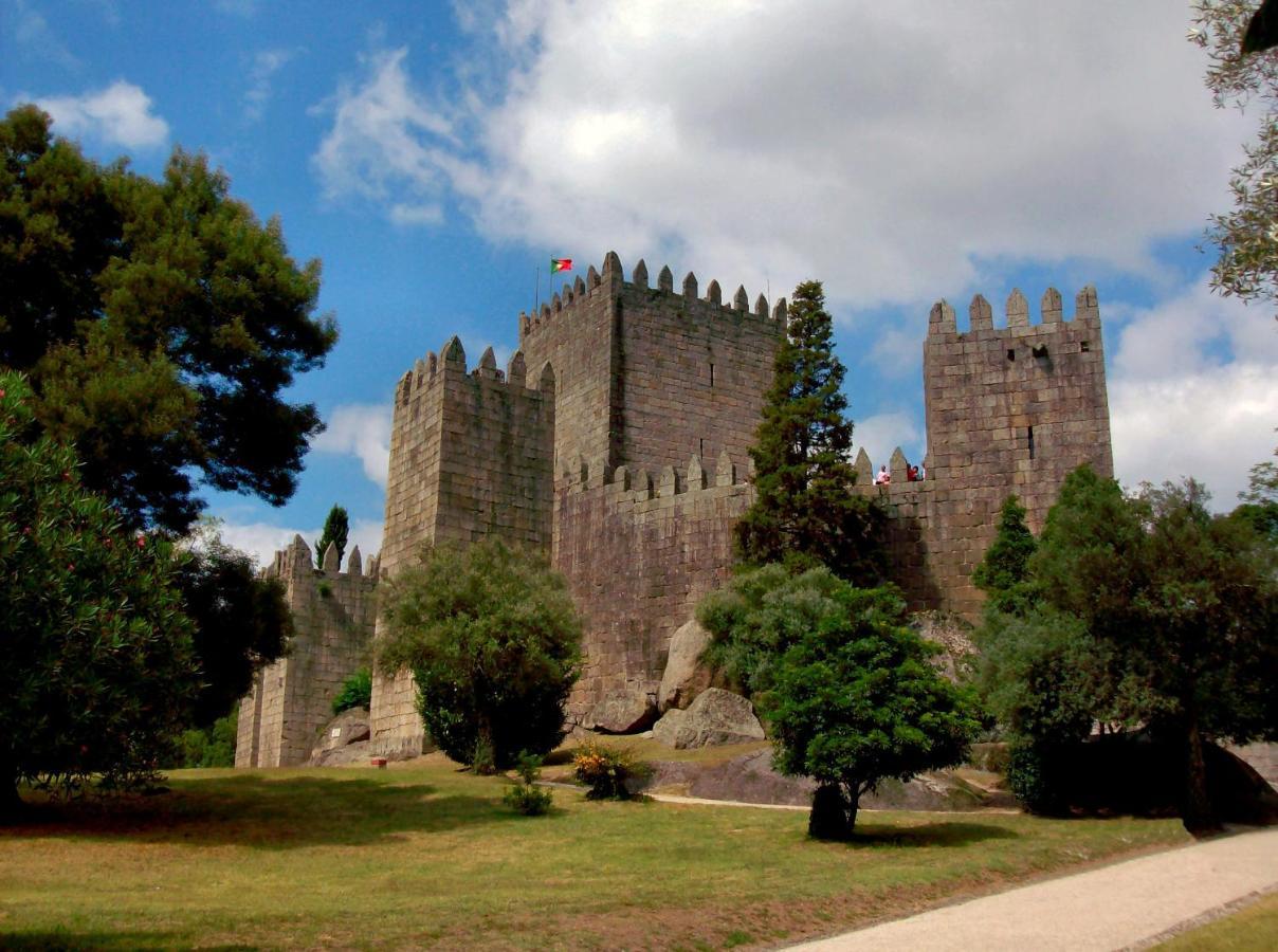 Ana'S Houses Guimaraes Exterior photo